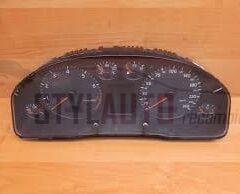 Cuadro De Relojes Audi A6 2.4 4b0920932r 4b0 920 932 R 110.008.948/050