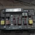 caja de fusibles opel astra h 1-7 cdti HW 0002 13145035 13145035BN HW 0002 5DK00866810 5DK 008 668 10