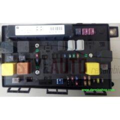 caja de fusibles Opel Astra H GM 13181658 13 181 658 SW 0714 / HW 0004 HELLA 5DK00866831 5DK 008 668-31