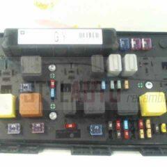 Caja de fusibles / Opel Astra H GM 13206751 GY 13 206 751 GY 13206751GY SW 0816/ HW 0010