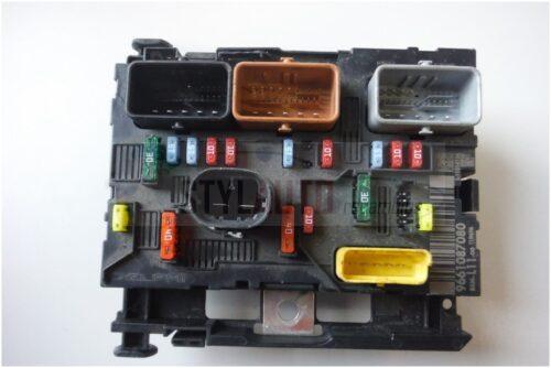 CAJA RELES / FUSIBLES 9664055480 de CITROEN C3 (1995 - 2010)