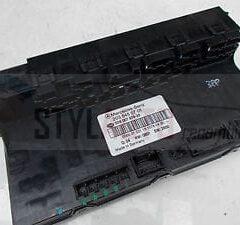 Caja de fusibles Mercedes W203 Clase-C 2035450701 203 545 07 01 5DK00797420 5DK 007 974-20