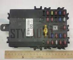 CAJA RELES / FUSIBLES CHEVROLET AVEO LS, Año: 2007. Referencia : 96651328