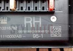 caja de fusibles opel astra j 13318782 1110032AB RH