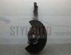 mangueta delantera izquierda vw touareg r5 7l6407257a