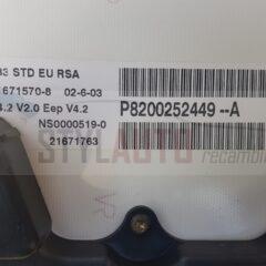 cuadro de relojes renault trafic 1.9 dci RENAULT TRAFIC/02 P8200252449A RENAULT TRAFIC/02 P8200252449--A