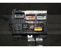 caja de fusibles peugeot 207 9664997780