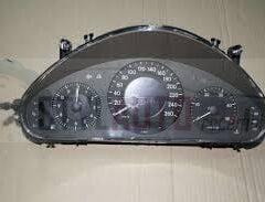 cuadro de relojes mercedes w211 -ref: 2115406048 - 211 540 60 48