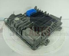 CENTRALITA MOTOR UCE 55489277 de OPEL CORSA E (2014 - ...)