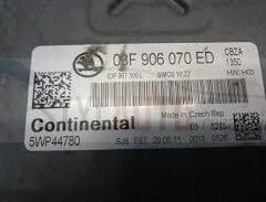 centralita skoda 1.2 tsi CONTINENTAL SIMOS 10.22A 5WP44780 VAG 03F906070ED