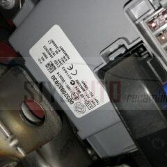 caja de fusibles fiat grande punto 1.3 00520035930