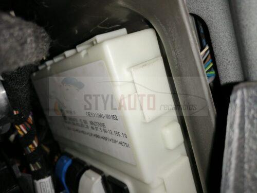 61359366407 (E9)116RI001052 8242382237 61359366407-01CAJA FUSIBLES BMW F30 f20