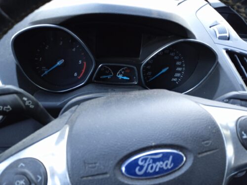 cuadro relojes ford kuga 2014