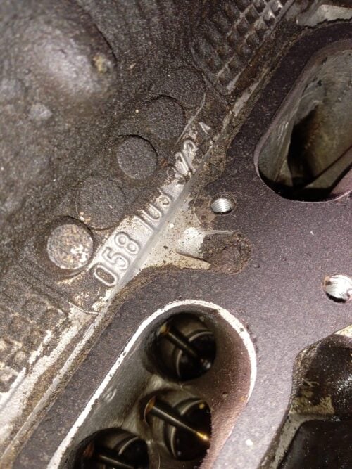 culata para audi a3 (8l) 1.8 20v referencia OEM IAM 058103373A