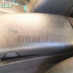 APOYABRAZOS CENTRAL MERCEDES CLK W209