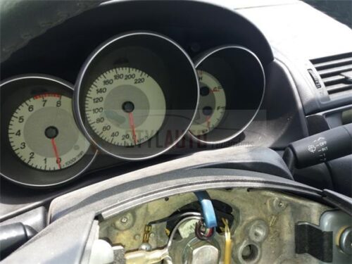 CUADRO DE RELOJES MAZDA 3 1..6