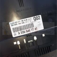 CUADRO DE MANDOS MERCEDES A2205407747