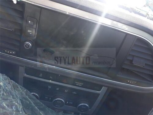 RADIO NAVEGADOR SEAT LEON 2015