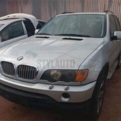 DESPIECE COMPLETO BMW X5 4.4I