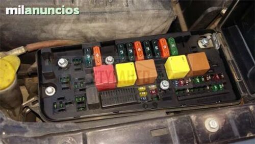 CAJA DE FUSIBLES OPEL VECTRA C