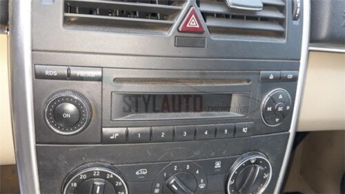 RADIO CD MERCEDES CLASE B 2009