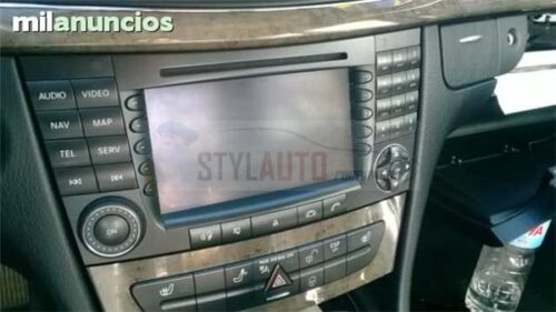 RADIO NAVEGADOR MERCEDES E320 W211