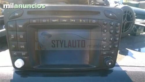 NAVEGADOR MERCEDES CLK A2038273642