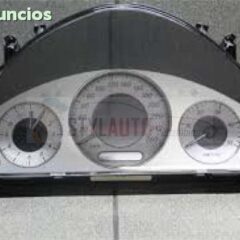CUADRO MERCEDES W211 CDI A2115408947