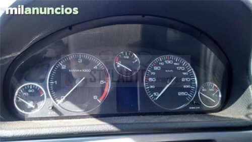 CUADRO RELOJES PEUGEOT 407 2.0 HDI