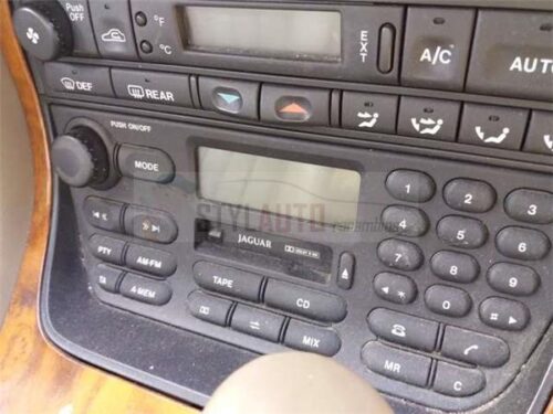 RADIO CASSETE JAGUAR S-TYPE