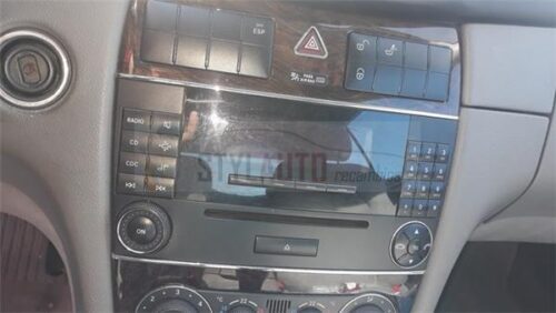 RADIO CD MERCEDES CLK W209