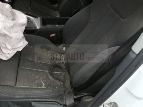 juego asientos audi a4 2015