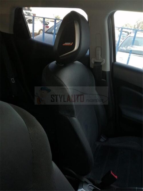 asientos con altavoces nissan juke