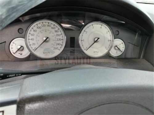 cuadro de relojes chrysler 300c 2.7
