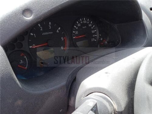cuadro mandos nissan navara 2.5
