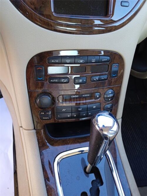 radio casette clarion peugeot 607
