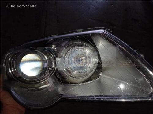 faro derecho de xenon vw passat 3c 3c0941752d - Imagen 2