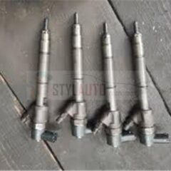 juego 4 inyectores kia sportage 1.7 338002a800 0445110410