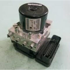 BOMBA ABS MAZDA 3 8V612C405AG