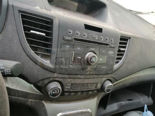 RADIO CD HONDA CRV año 2015