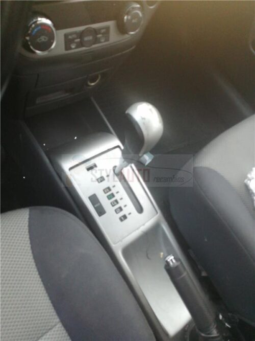 palanca selectora chevrolet aveo