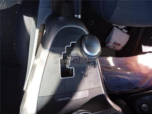 palanca selectora automatica toyota corolla verso 2.2 año 2014