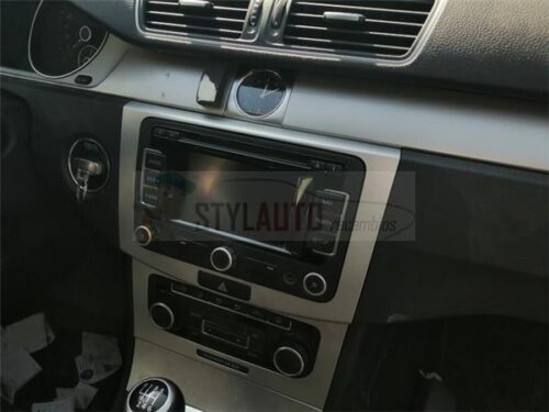 SISTEMA NAVEGACION VW PASSAT 2012