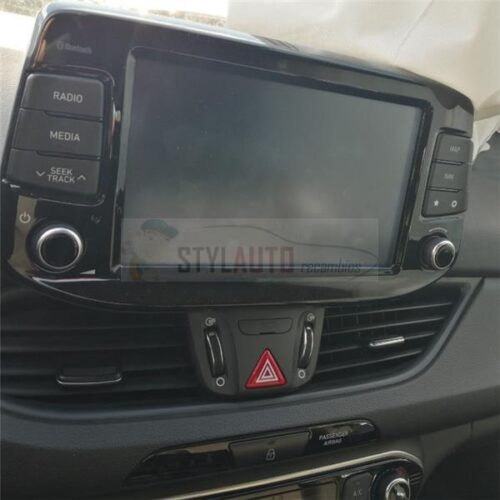 pantalla navegacion hyundai i30 2017
