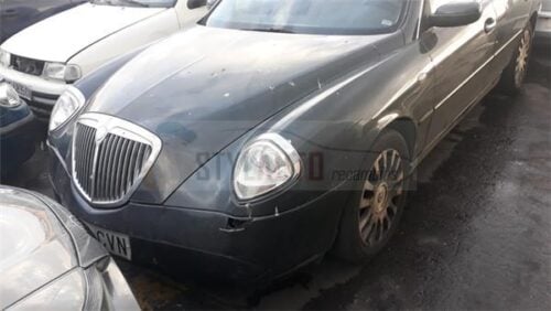 DELANTERA LANCIA THESIS DIESEL