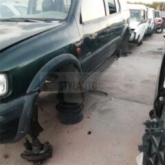 estriberas negras opel frontera 2.2