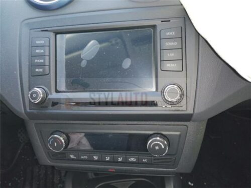 radio pantalla seat ibiza 6j