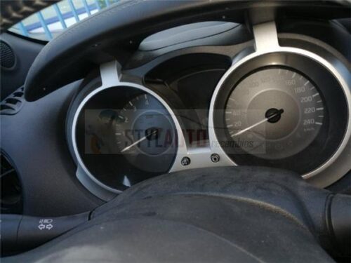 cuadro relojes nissan juke 1.6