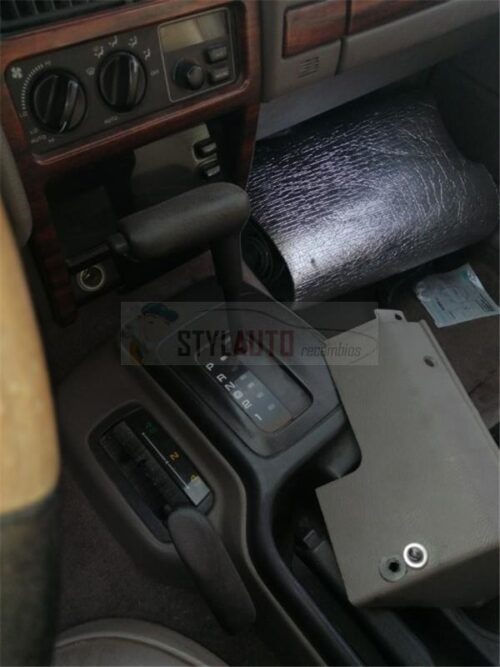 palanca selectora jeep cherokee 5.2 v8