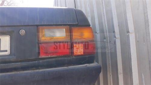 PILOTOS TRASERO DERECHO AUDI 100 CD